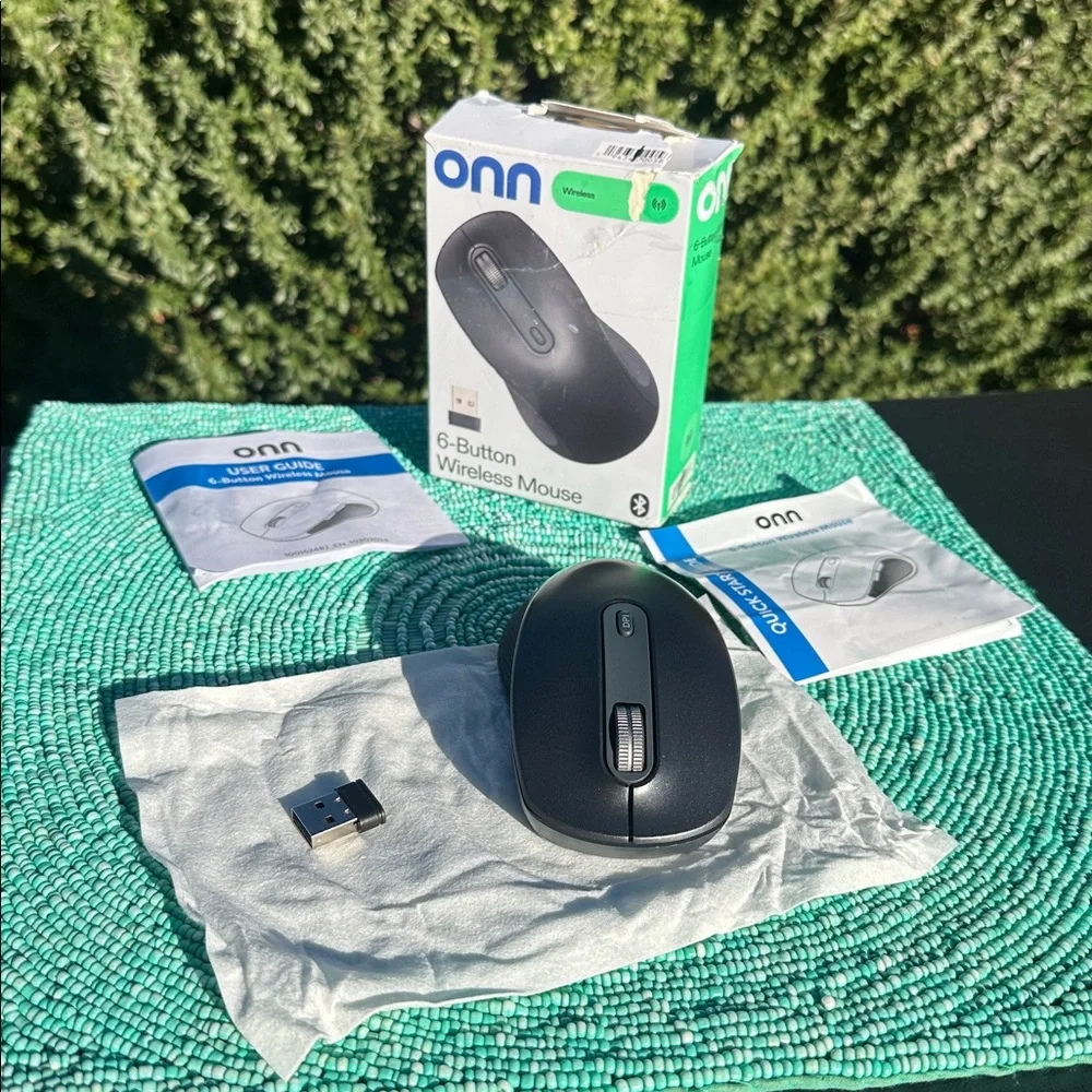 ONN 6-Button Wireless Bluetooth Ambidextrous Mouse/USB-A-Nano Receiver/Black-new